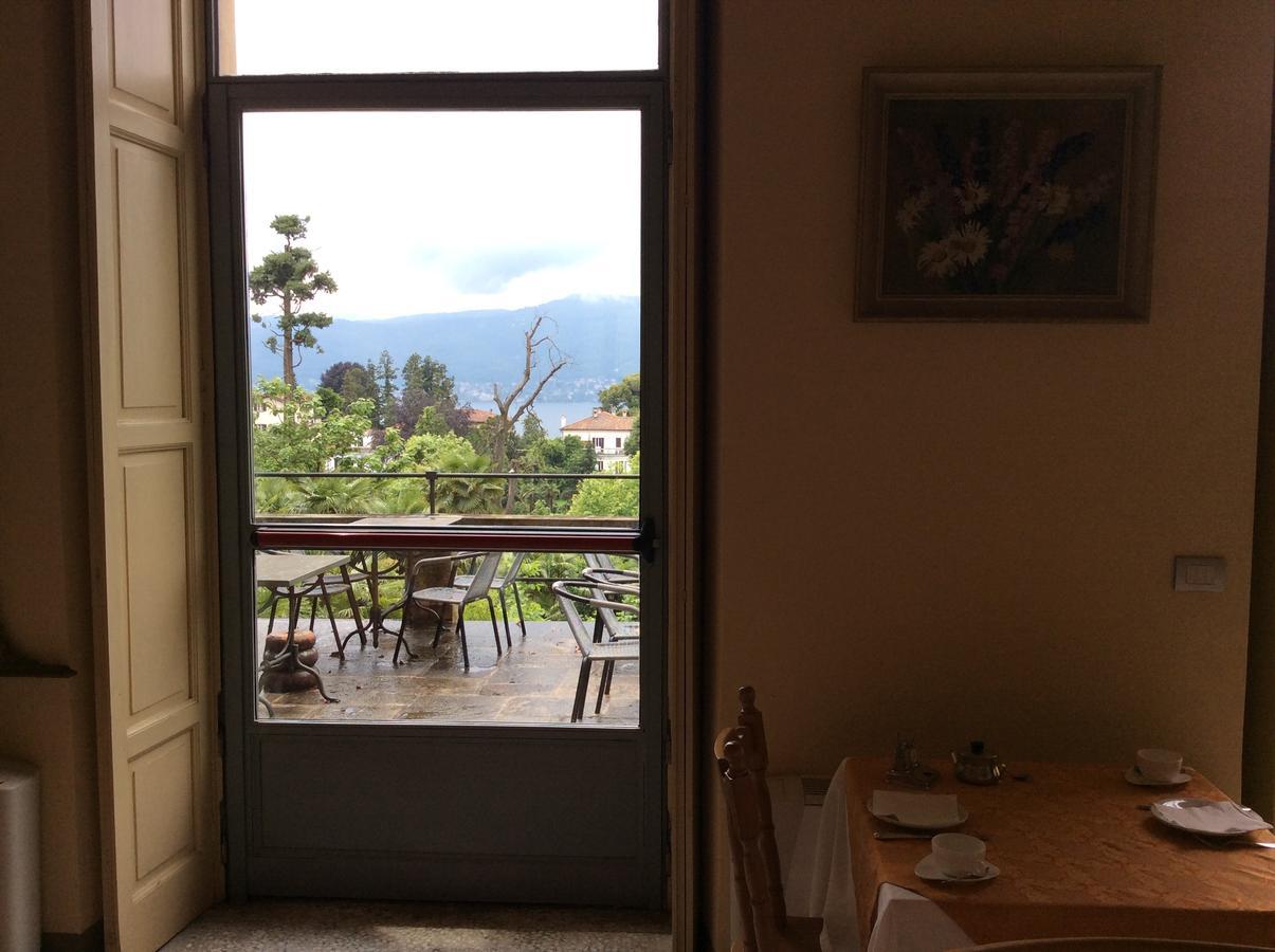 Hotel Villa Della Quercia Verbania Eksteriør bilde