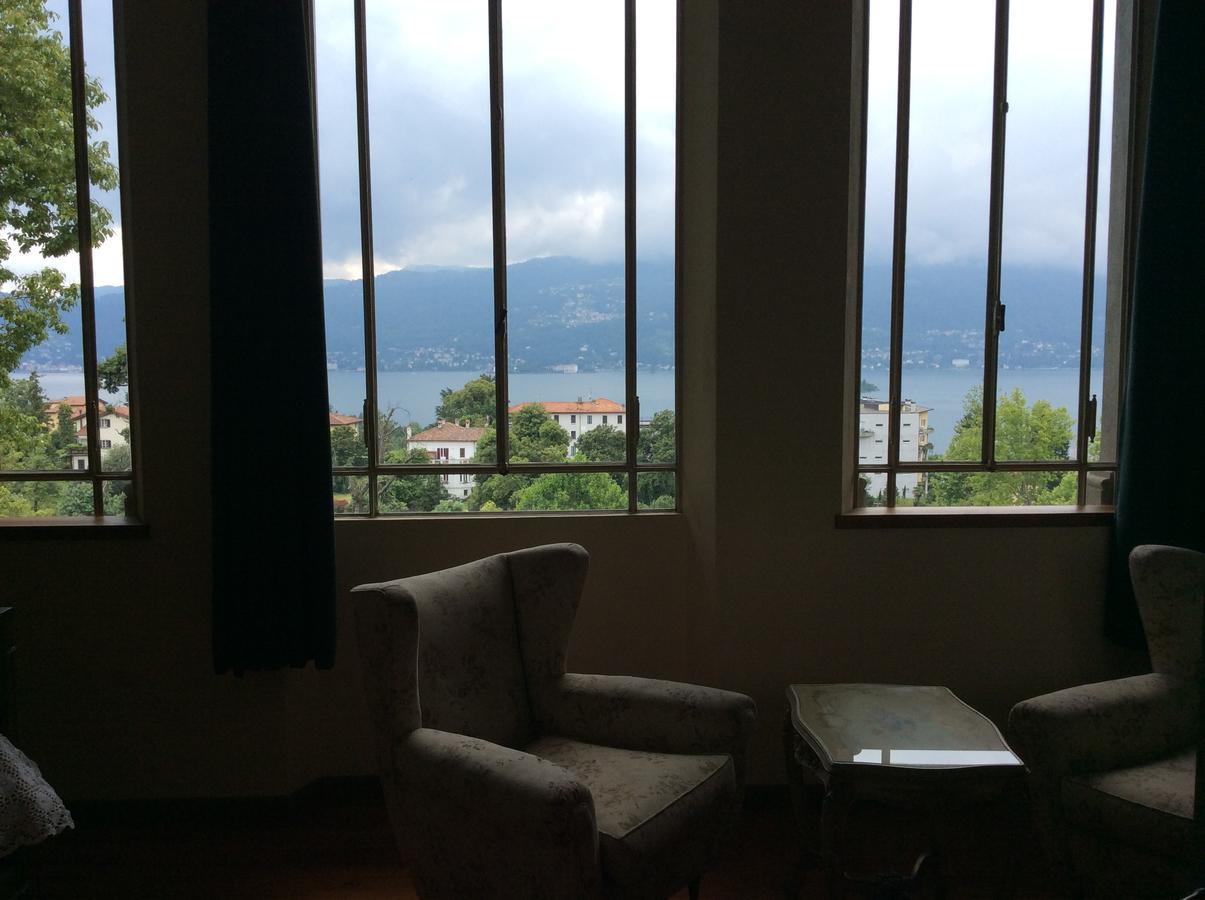 Hotel Villa Della Quercia Verbania Eksteriør bilde